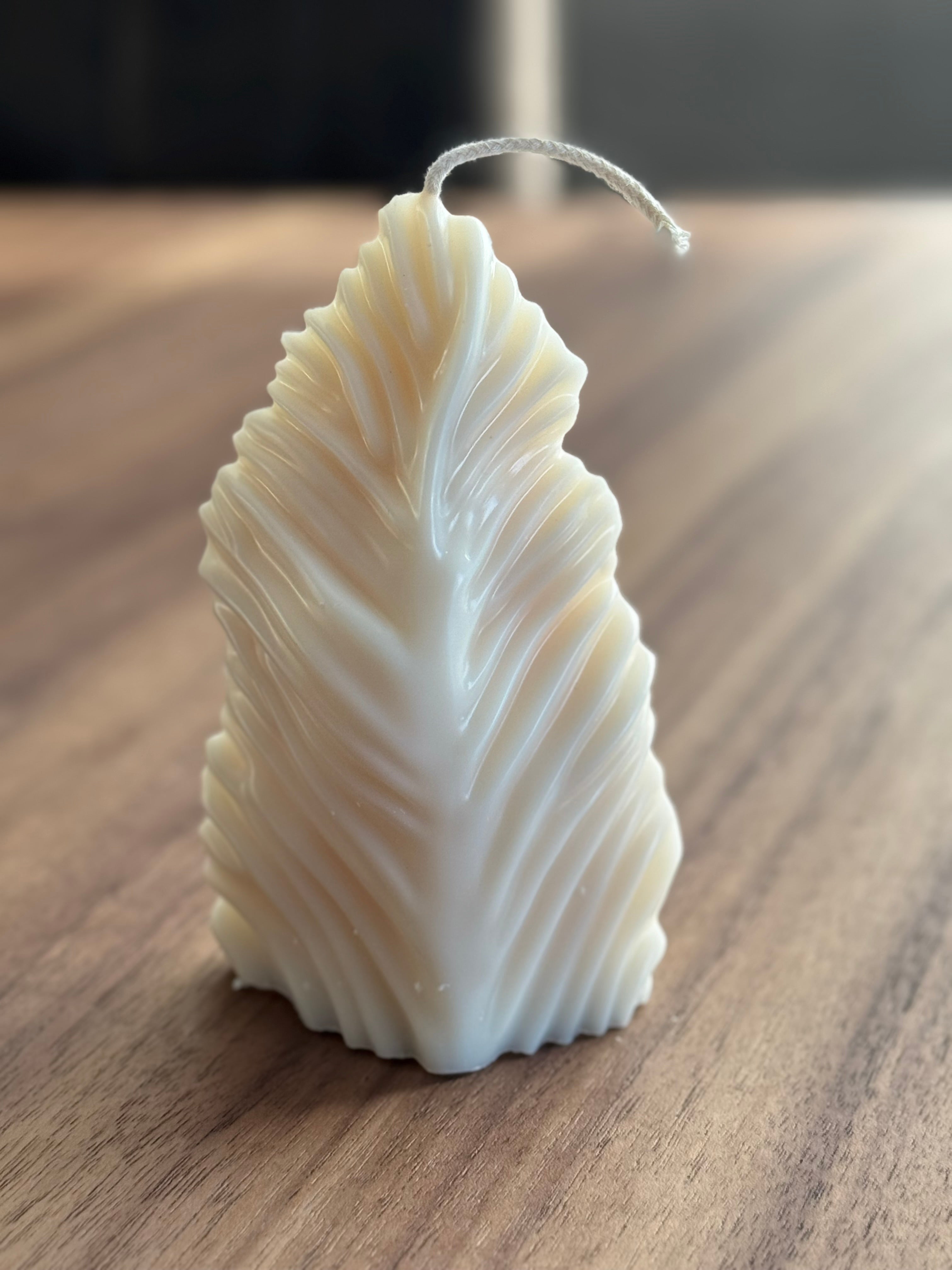 Skulptuurküünal 'Ariya'