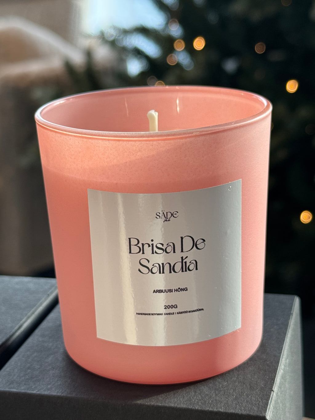 Sojavahast lõhnaküünal "Brisa De Sandia" 200g