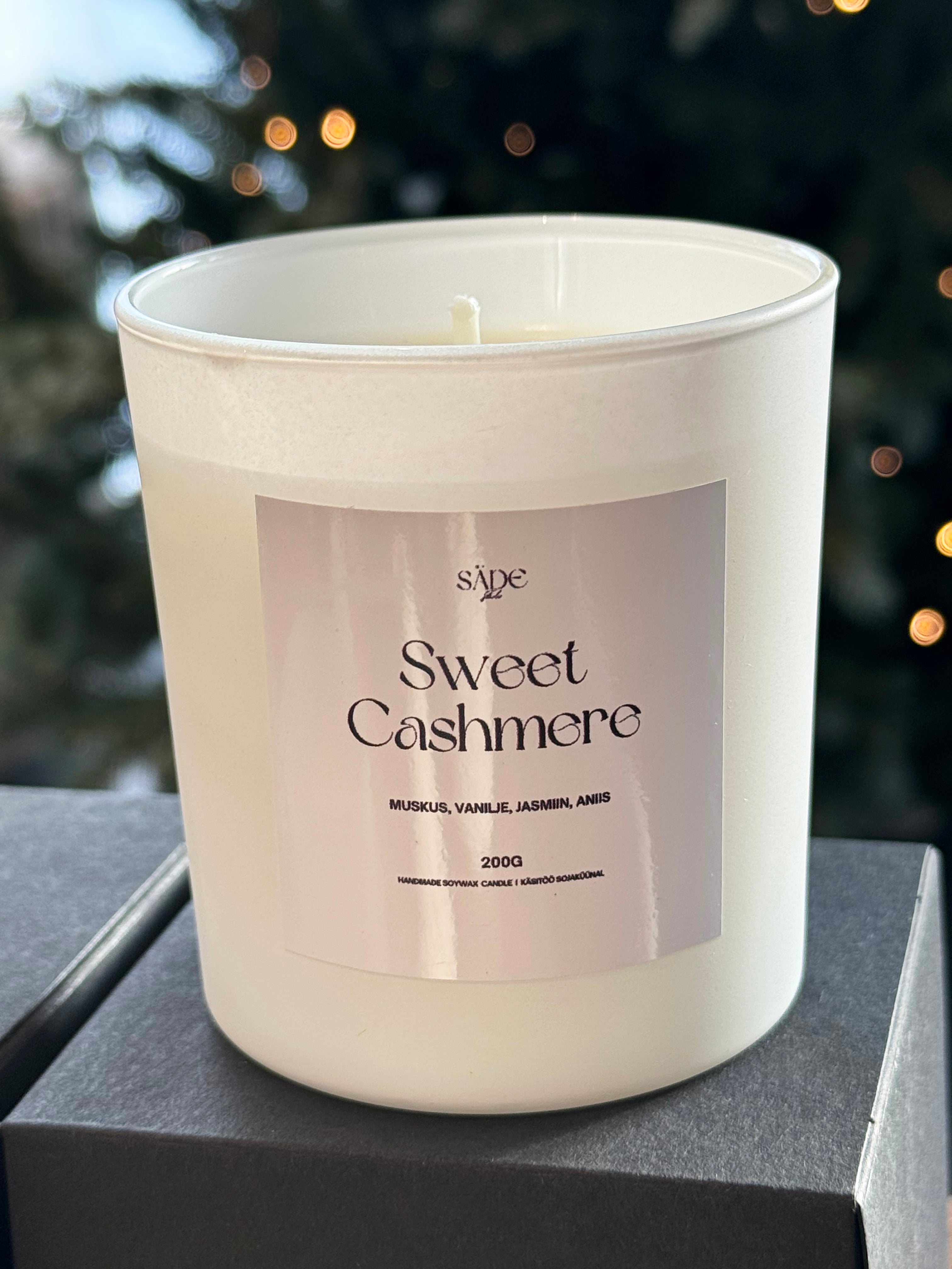 Sojavahast lõhnaküünal 'Sweet Cashmere' 200g